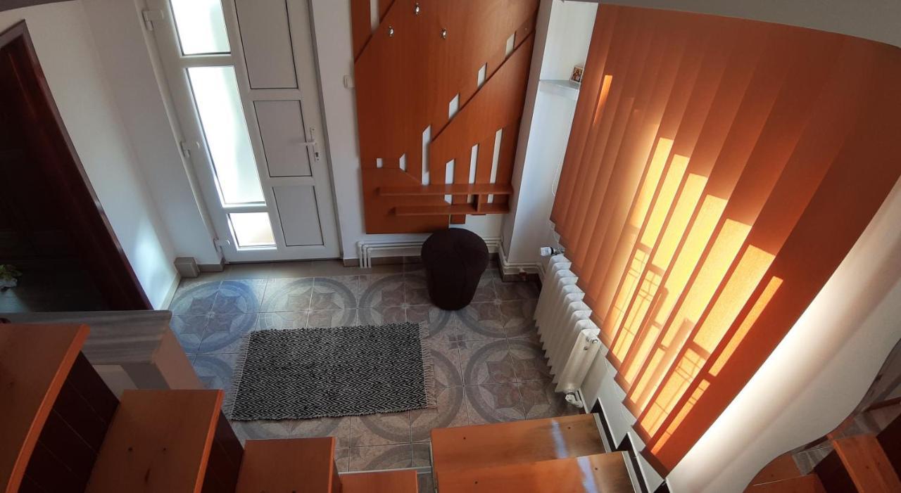 Casa Ultracentral Suceava Vila Exterior foto