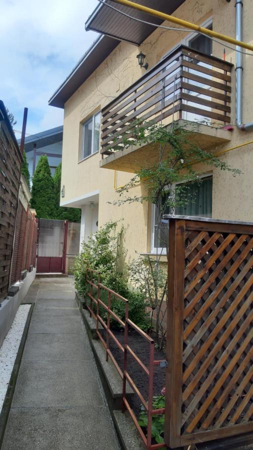 Casa Ultracentral Suceava Vila Exterior foto